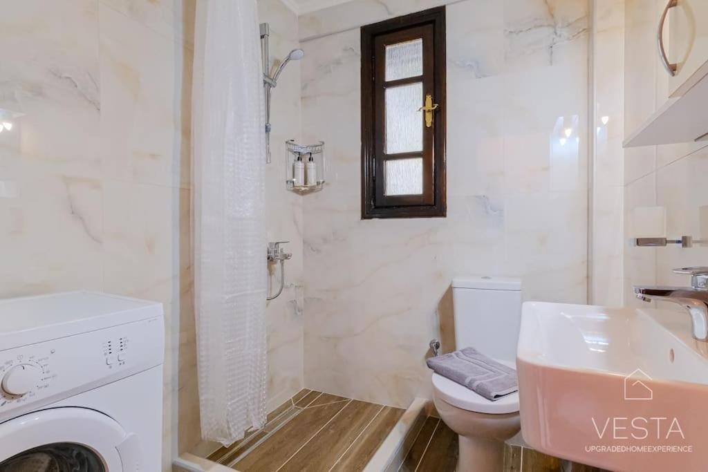 Blooming Yard Apartment, Vesta Philoxenia Apartment Thessaloniki